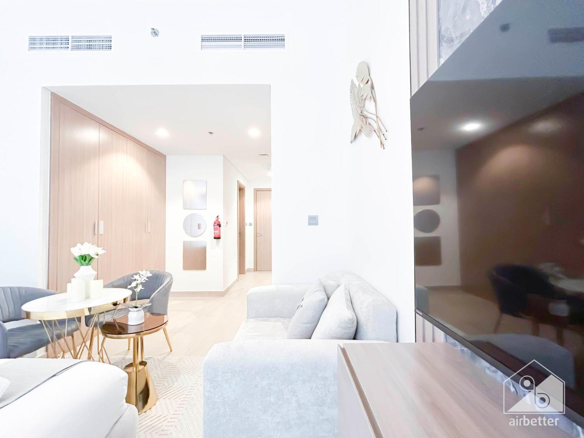 Charming Studio With Balcony In Azizi Riviera Dubai Eksteriør bilde