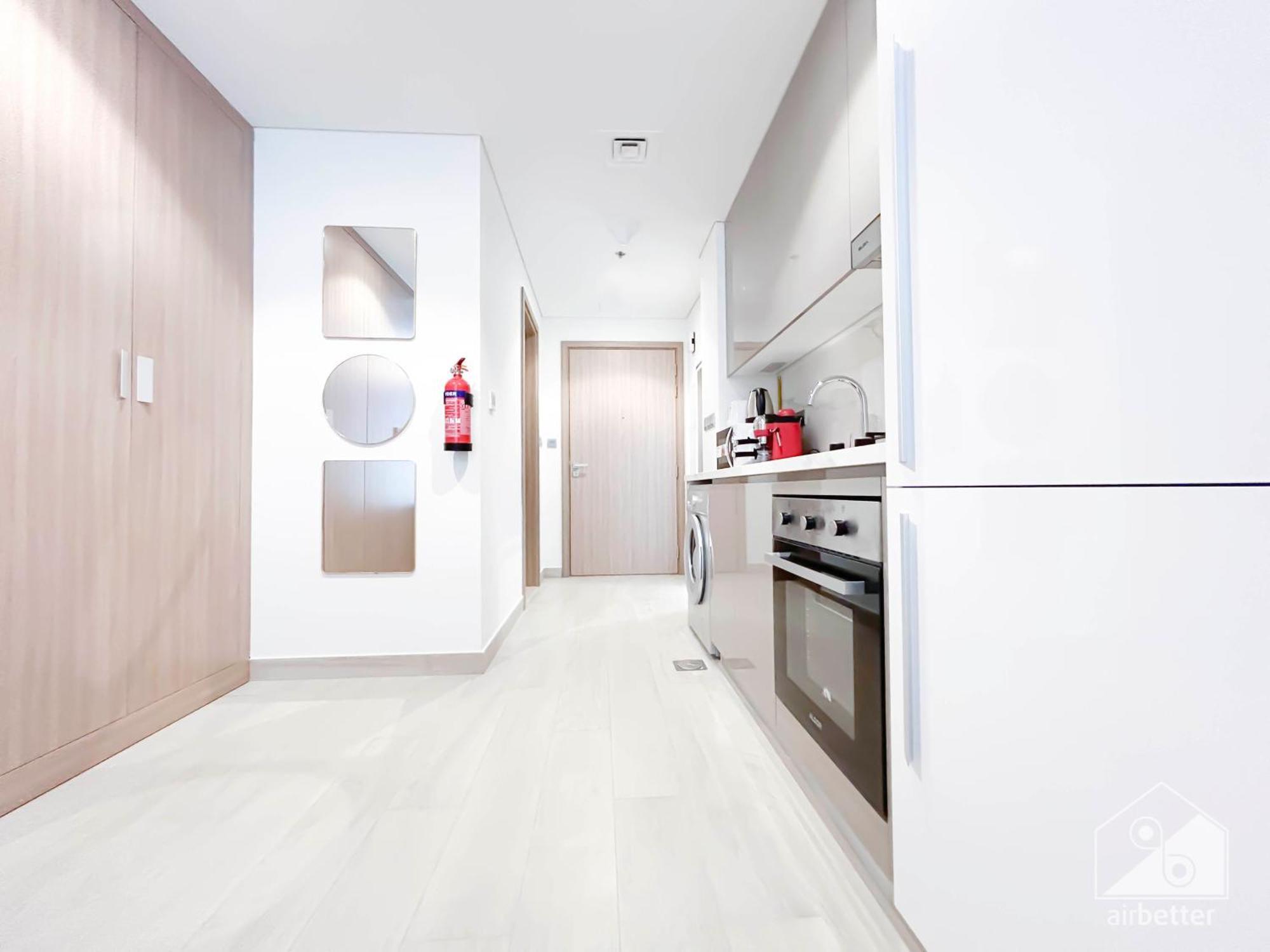 Charming Studio With Balcony In Azizi Riviera Dubai Eksteriør bilde