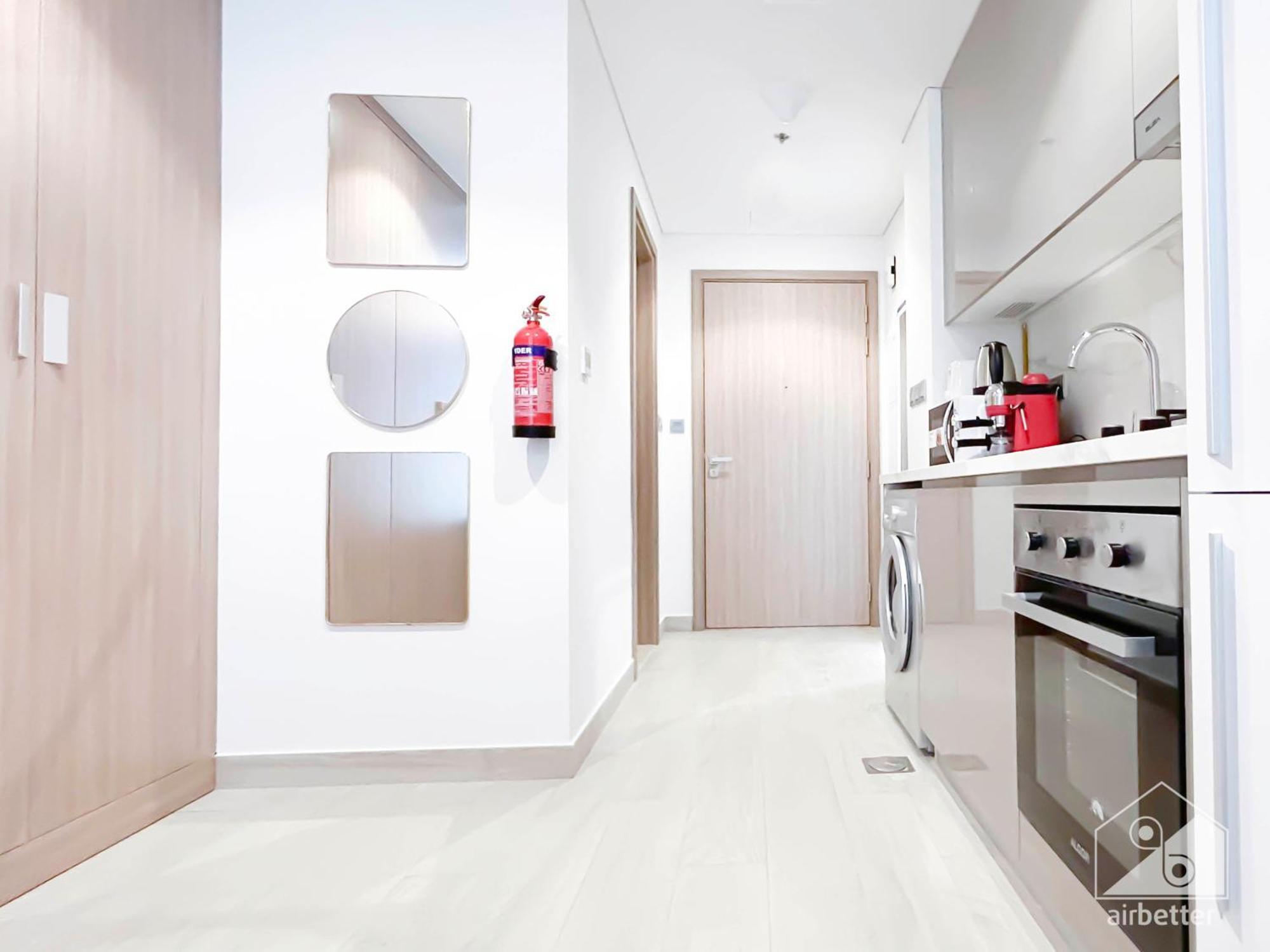 Charming Studio With Balcony In Azizi Riviera Dubai Eksteriør bilde